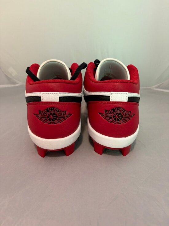 Air Jordan 1 retro low MCS Chicago red white baseball cleats sz 16 CJ8524 611 main image 7